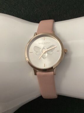 OLIVIA BURTON Ultra Slim Bee Blush Leather Watch